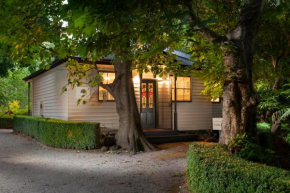 Отель Moulton Park Estate - Cottages  Сассафрас